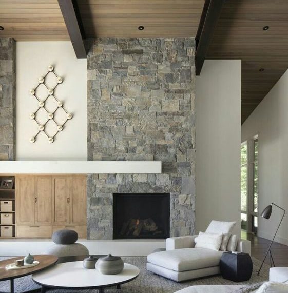Cómo decorar tu salón con una pared de piedra