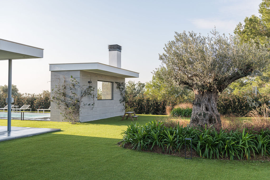 Diseño de jardín de una vivienda de lujo