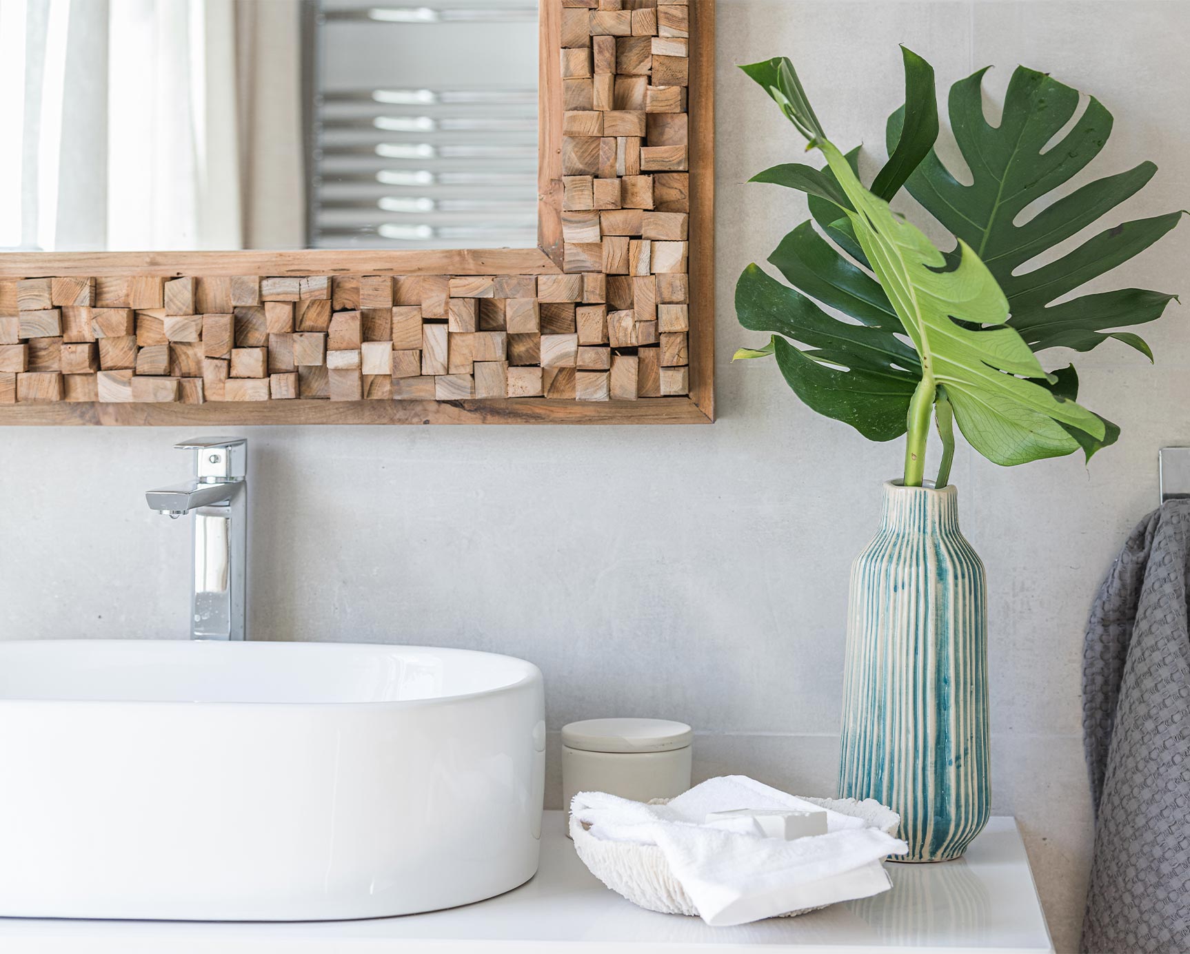 Espejo de diseño para baño
