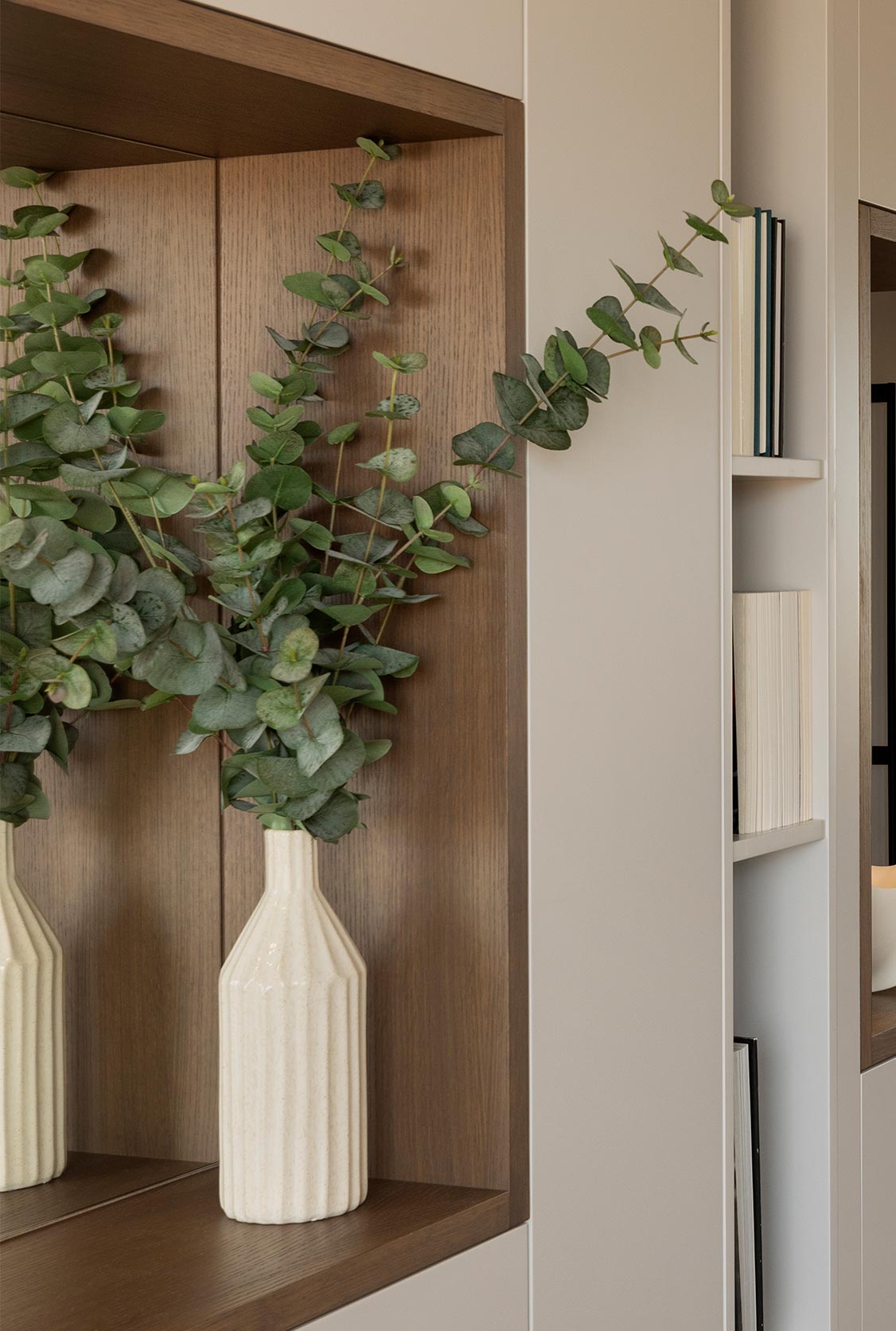 Decorative vase